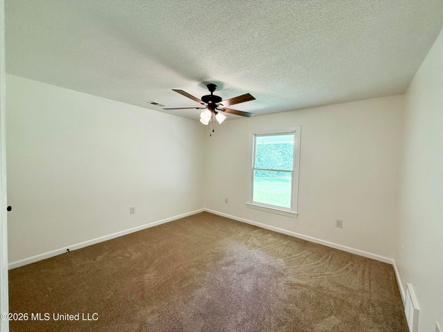 1690 W Ms-178, Holly Springs, MS 38635
