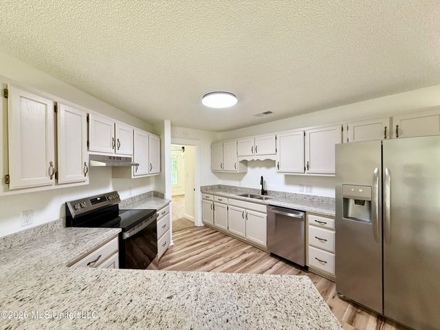 1690 W Ms-178, Holly Springs, MS 38635