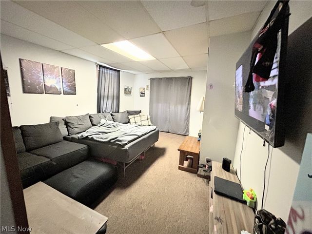 254 S Eagle Street, Geneva, OH 44041