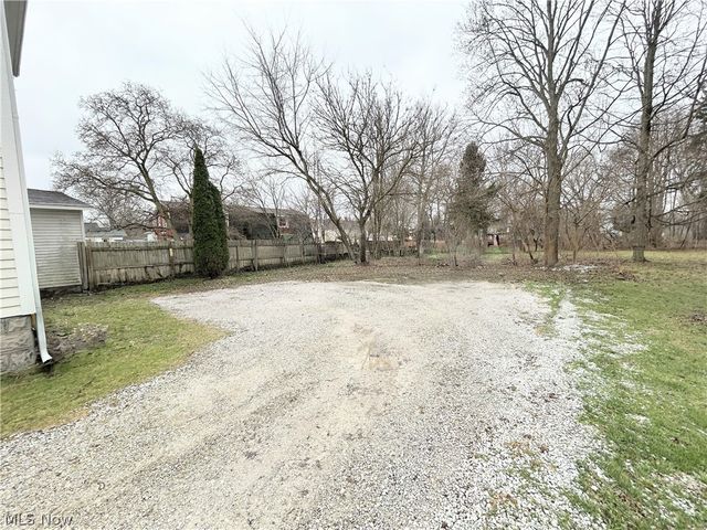 254 S Eagle Street, Geneva, OH 44041