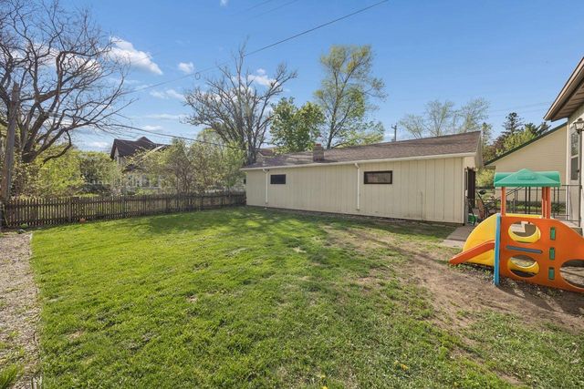 121 12th Avenue N, Saint Cloud, MN 56303