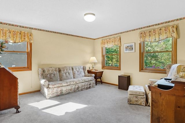 54 Cummings Rd, Ware, MA 01082