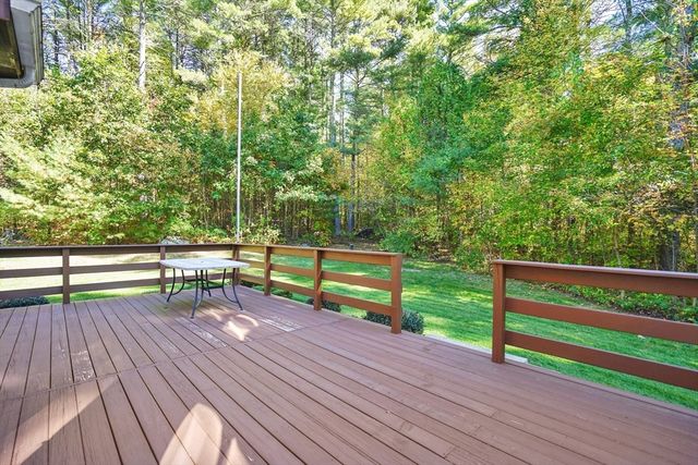 54 Cummings Rd, Ware, MA 01082