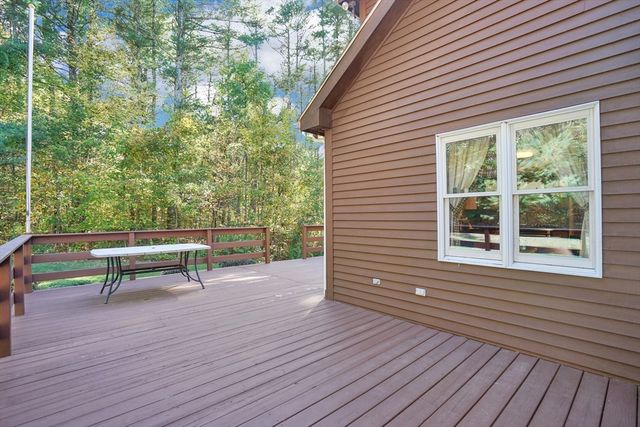 54 Cummings Rd, Ware, MA 01082