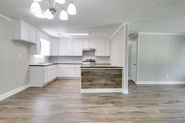 1609 Saginaw Lane SW, Decatur, AL 35603