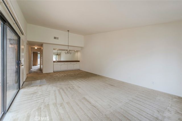 8885 Modoc Circle 1206A, Huntington Beach, CA 92646