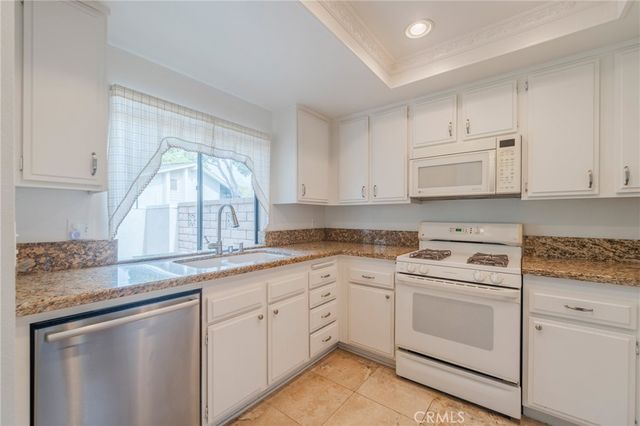 8885 Modoc Circle 1206A, Huntington Beach, CA 92646