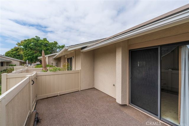 8885 Modoc Circle 1206A, Huntington Beach, CA 92646
