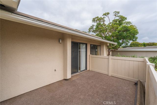 8885 Modoc Circle 1206A, Huntington Beach, CA 92646