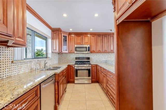 111 N Everett 306, Glendale, CA 91206