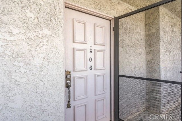 111 N Everett 306, Glendale, CA 91206