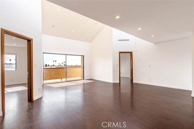 111 N Everett 306, Glendale, CA 91206