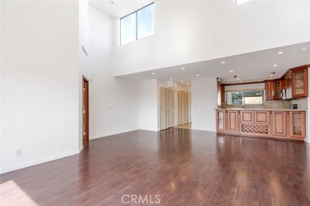 111 N Everett 306, Glendale, CA 91206