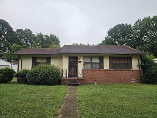 1015 Clay ST, Portsmouth, VA 23701