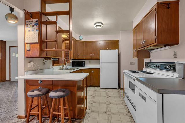 148 Main Street W, Richmond, MN 56368