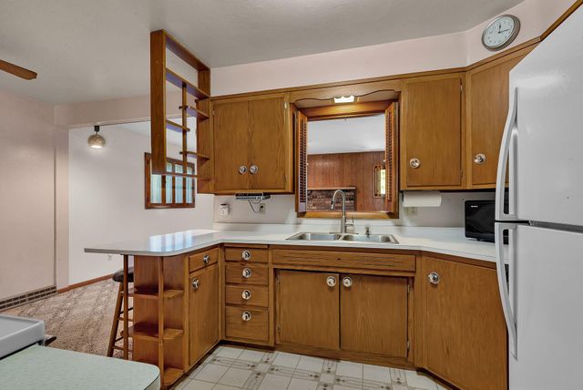 148 Main Street W, Richmond, MN 56368