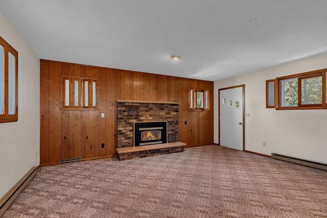 148 Main Street W, Richmond, MN 56368