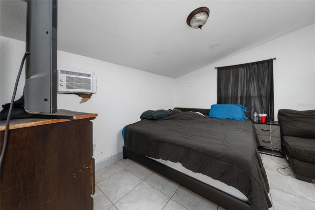 4324 ELDERBERRY DRIVE, Orlando, FL 32809