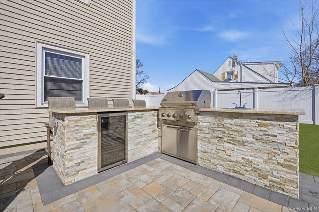 102 Old Farm Road, Levittown, NY 11756