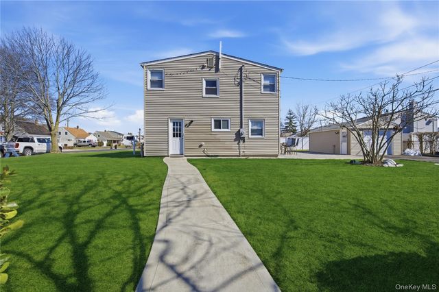 102 Old Farm Road, Levittown, NY 11756