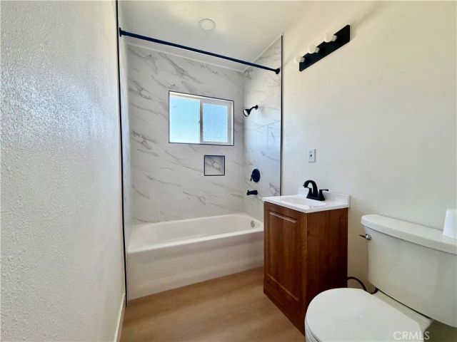 1426 W 83rd, Los Angeles, CA 90047