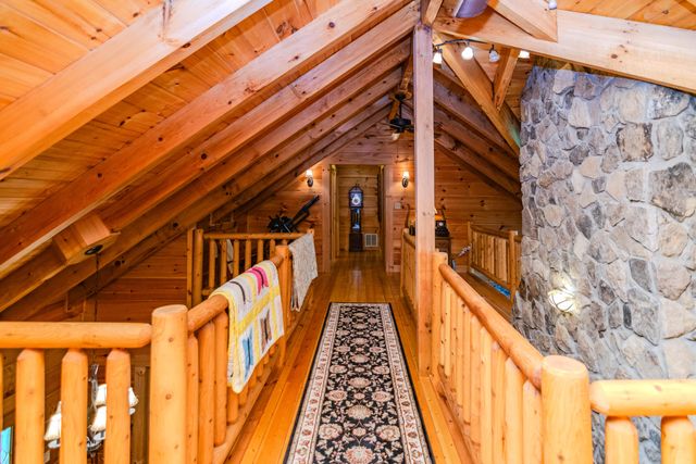110 Dairy Farm Road, Manchester, KY 40962