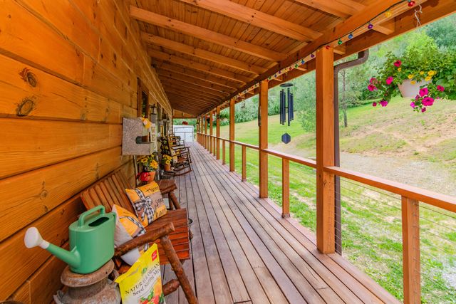 110 Dairy Farm Road, Manchester, KY 40962