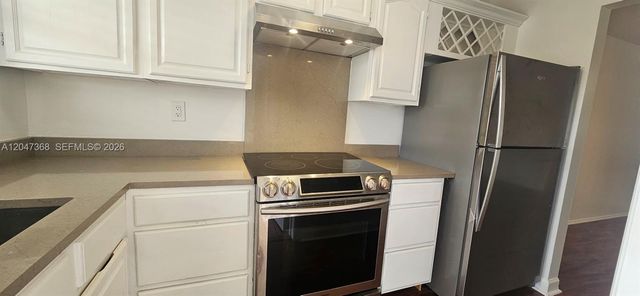300 Layne Blvd 313, Hallandale Beach, FL 33009
