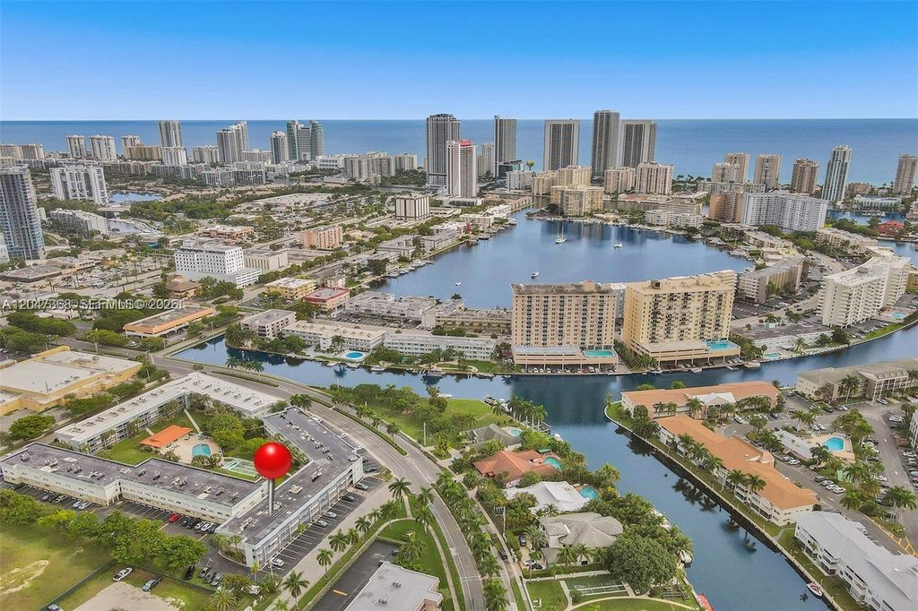 300 Layne Blvd 313, Hallandale Beach, FL 33009
