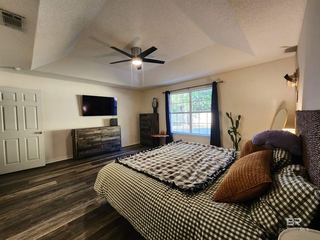 10754 Crosscut Drive, Pensacola, FL 32506