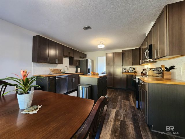 10754 Crosscut Drive, Pensacola, FL 32506