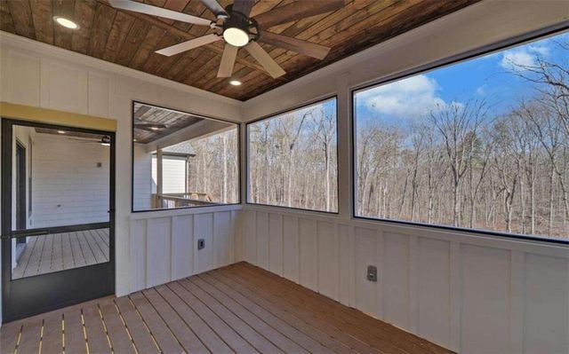 281 Abbington Way, Clarkesville, GA 30523