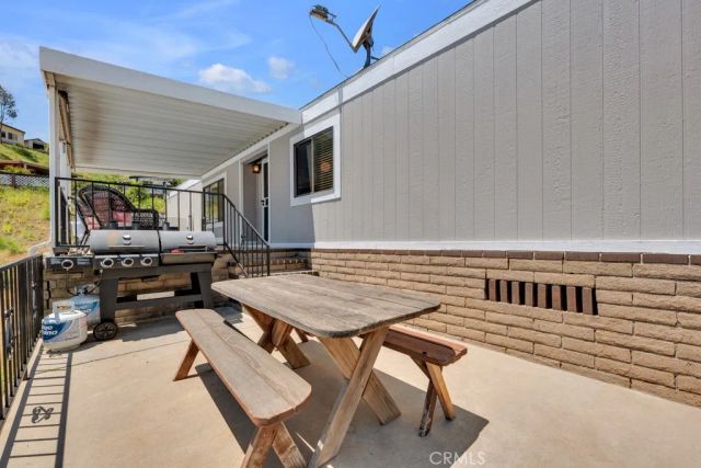 24425 Woolsey Canyon 114, West Hills, CA 91304