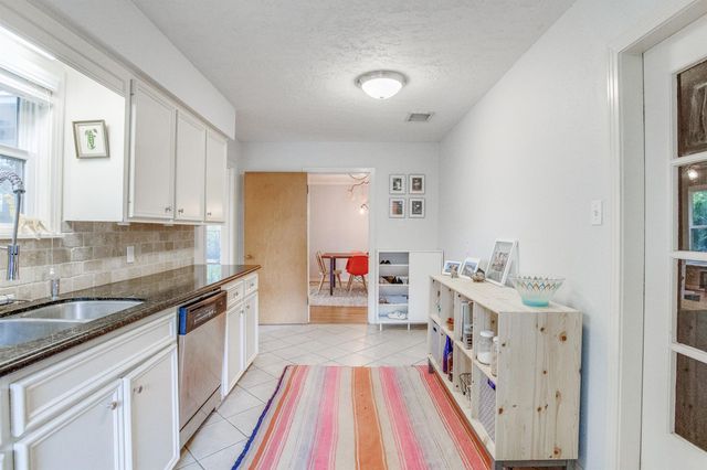 1014 Nashua Street, Houston, TX 77008