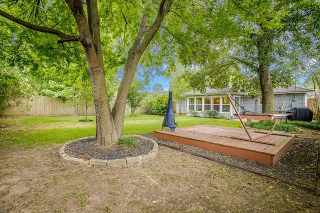 1014 Nashua Street, Houston, TX 77008