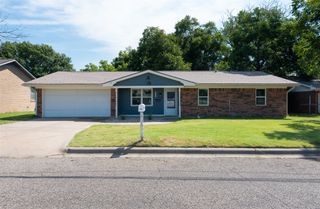 981 N Garfield Avenue, Stephenville, TX 76401