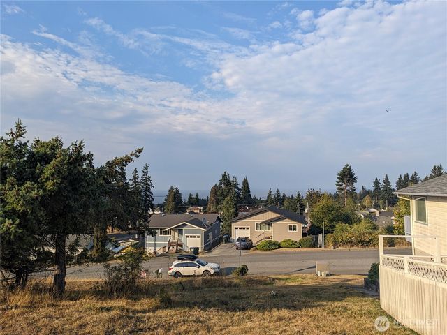 999999 E 5th Street, Port Angeles, WA 98362