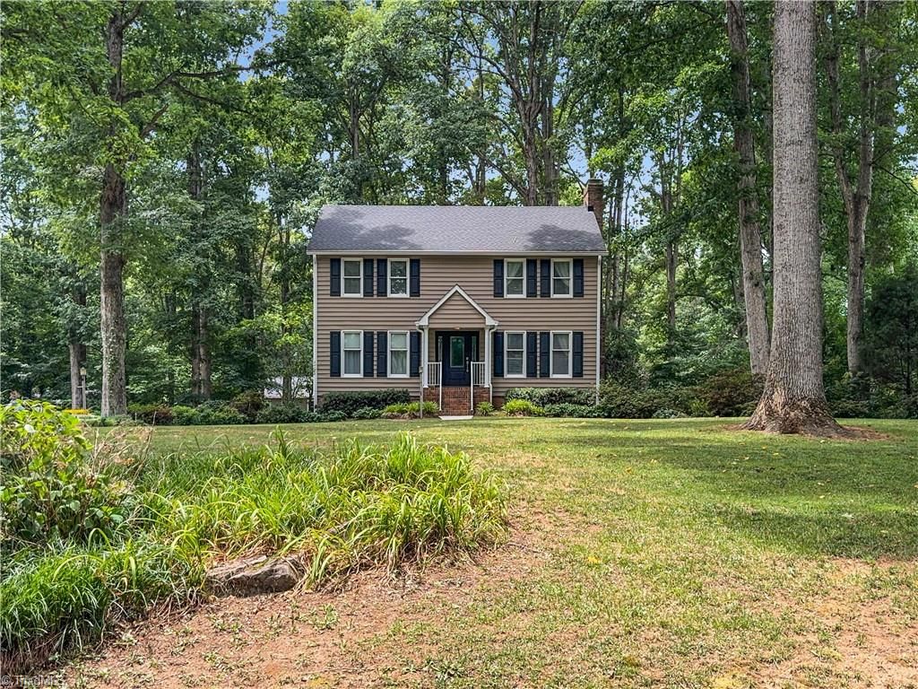 5208 Bridge Pointe Drive, Clemmons, NC 27012