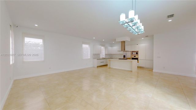 9980 NW 74th Terrace 9980, Doral, FL 33178
