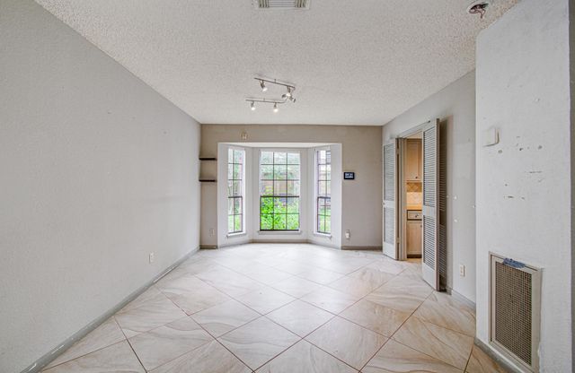 14907 Penn Hills Lane, Houston, TX 77062