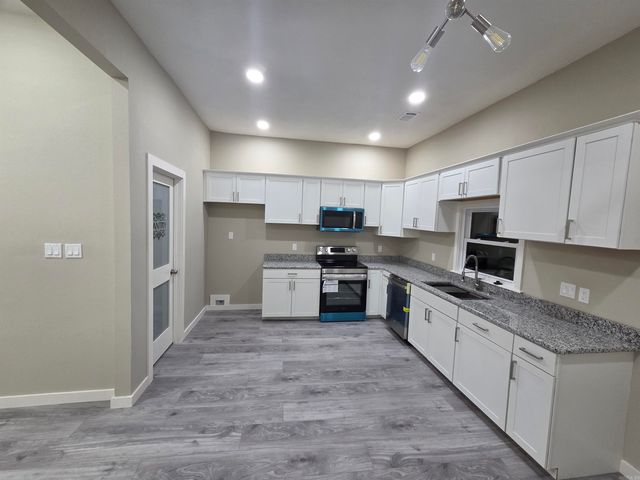 2411 S Schiller, Little Rock, AR 72206