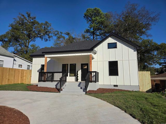 2411 S Schiller, Little Rock, AR 72206