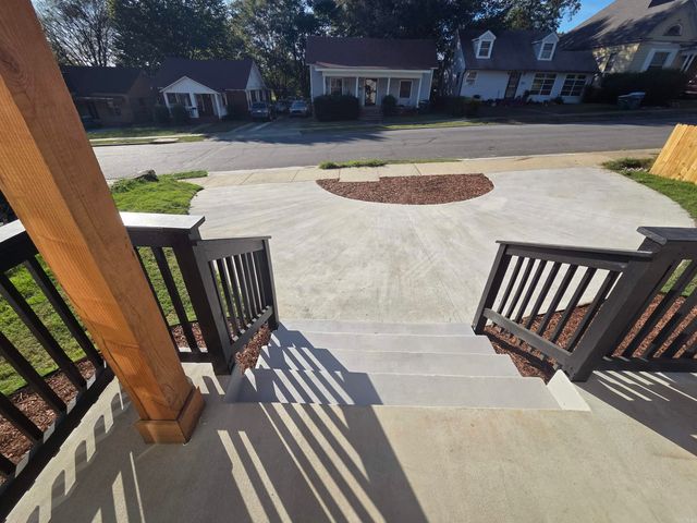 2411 S Schiller, Little Rock, AR 72206