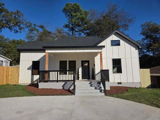 2411 S Schiller, Little Rock, AR 72206