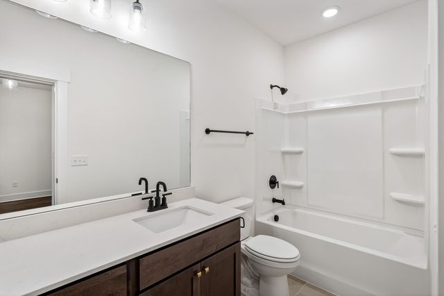 110 Rock Chimney Rd, Gallatin, TN 37066