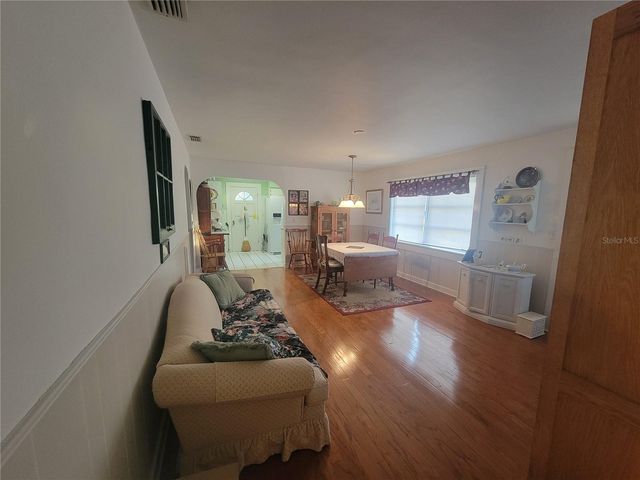 7 WISCONSIN AVENUE, St Cloud, FL 34769