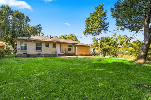 2125 Housley Drive, Dallas, TX 75228