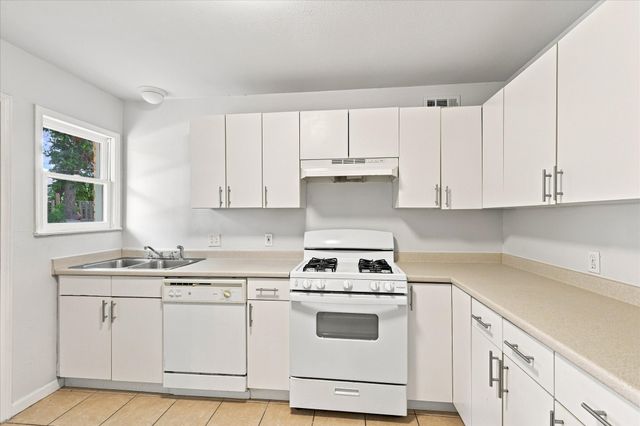 2125 Housley Drive, Dallas, TX 75228