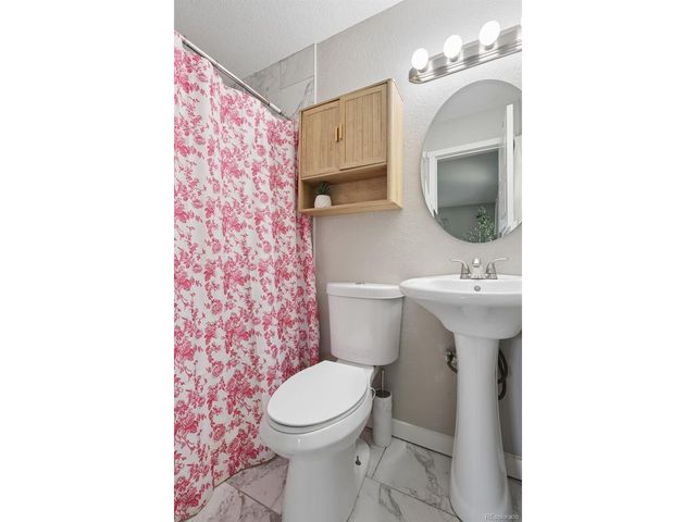 629 Hackberry Dr, Colorado Springs, CO 80911