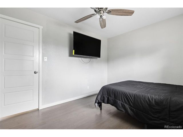 629 Hackberry Dr, Colorado Springs, CO 80911